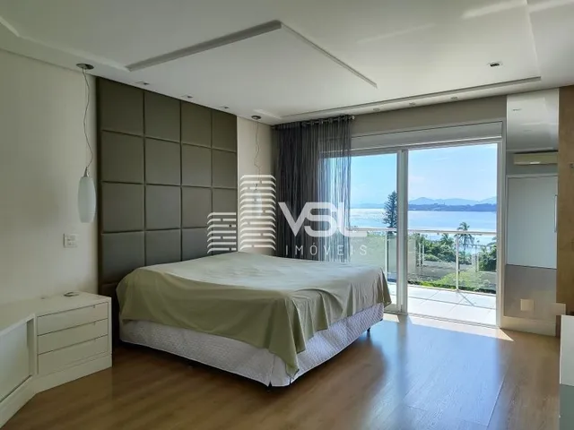 Imagem 15: Casa com 4 Dormitórios, Suíte Master, 2 Garagens, Vista para o Mar