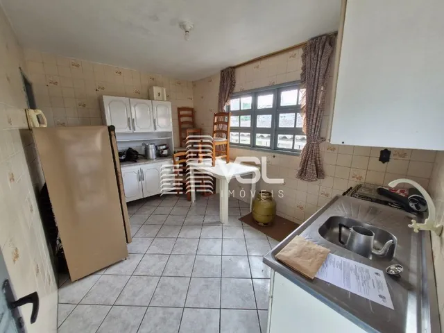 Imagem 2: Casa com 3 dormitórios no Pantanal bem próximo da Eletrosul e da UFSC