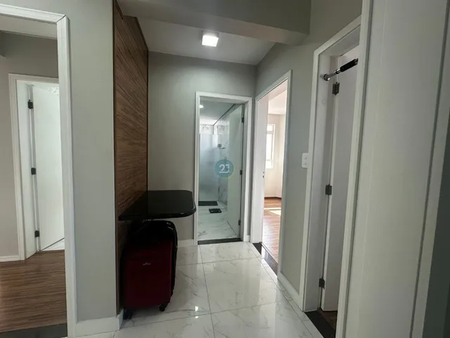 Imagem 7: Vendo apartamento semi mobiliado, em Campinas, com 04 Quartos, 02 Salas bem iluminadas e