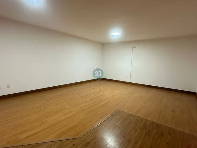 Imagem 10: 0 Sala comercial com 10 banheiros