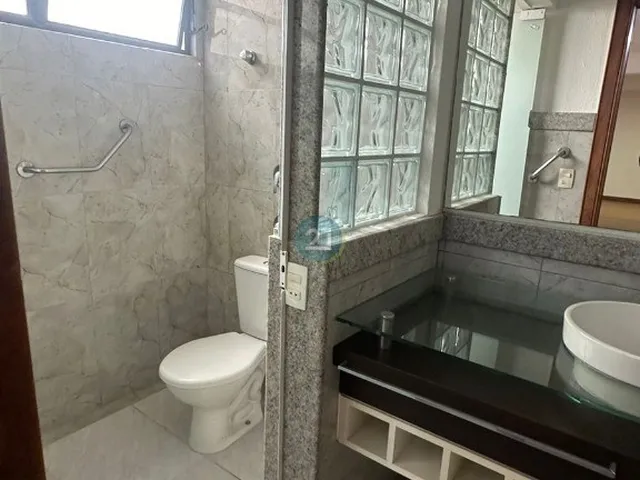Imagem 2: 0 Sala comercial com 10 banheiros