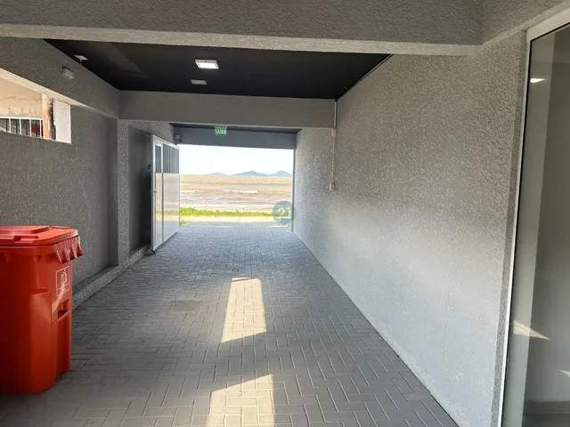 Imagem 2: Alugo Loja Comercial com 30M², Localizada em Barreiros, na Avenida Leoberto Leal, Próximo a Bancos e Cartórios