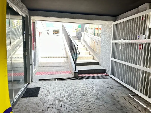 Imagem 14: Alugo Loja Comercial com 30M², Localizada em Barreiros, na Avenida Leoberto Leal, Próximo a Bancos e Cartórios