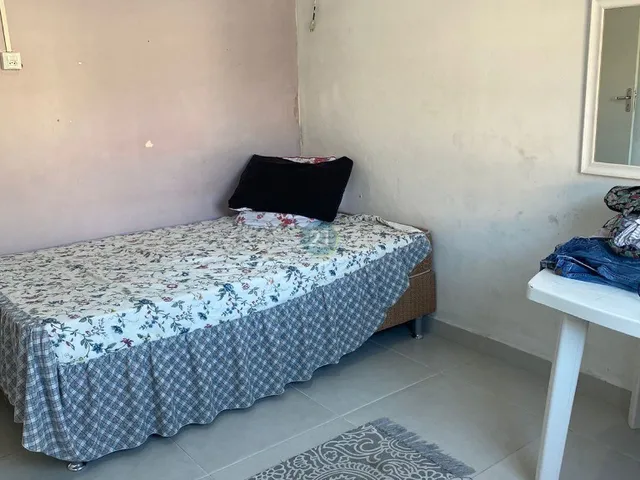 Imagem 8: Vendo Casa com 04 dormitórios c/ 01 Suíte, edícula com churrasqueira, vaga de garagem
