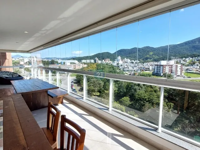 Imagem 8: Apartamento à venda, 04 dormitórios c/ 3 suítes, varanda gourmet, 03 vagas de garagem