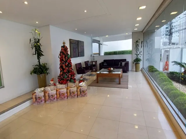 Imagem 11: Vendo apartamento com 04 dormitórios c/ 01 suíte, 03 vagas de garagens, sacada com