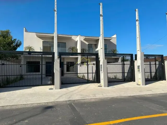 Imagem: Lindo Geminado Pronto para Morar Próximo