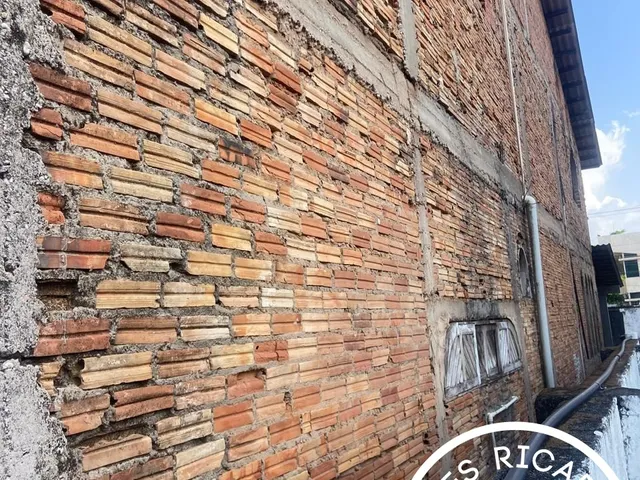 Imagem 2: CASA À VENDA NO CENTRO - AV. PROCÓPIO ROLA