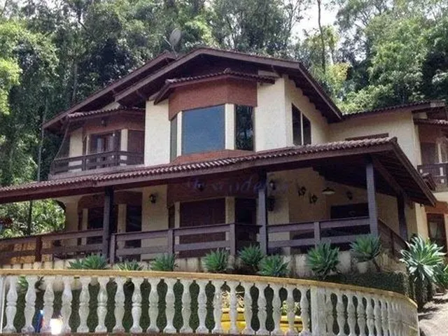 Imagem: Casa com 3 Dormitórios À Venda, 280 M²