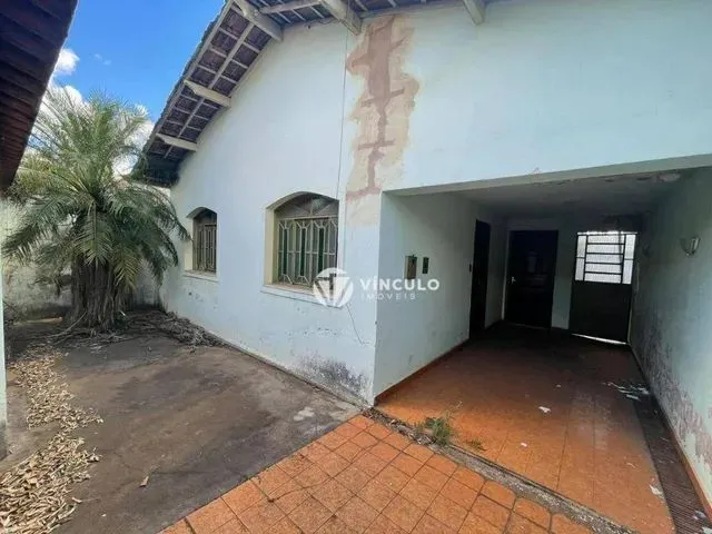 Imagem: Casa com 3 Dormitórios À Venda, 167 M²