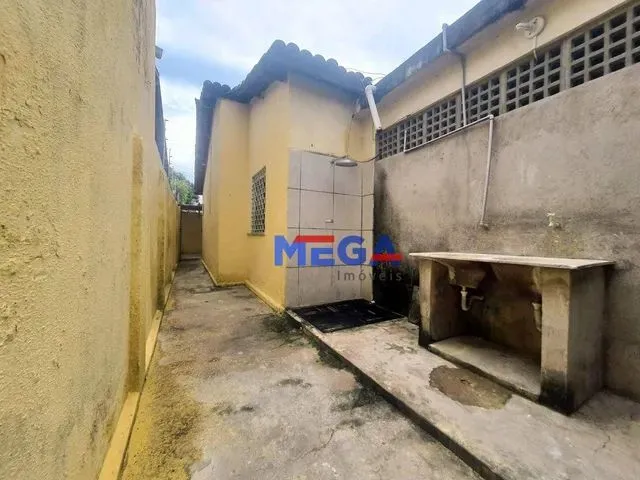 Imagem 2: Casa com 3 Quartos À Venda Ou Aluguel na Parangaba - Fortaleza/Ce