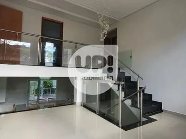 Imagem: Sobrado a Venda no Condomínio Morada dos