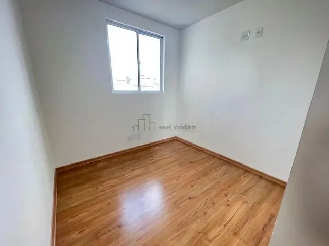 Imagem 14: Apartamento com 2 Quartos, 1 Suíte e 2 Vagas de Garagem para Alugar no Nova Floresta