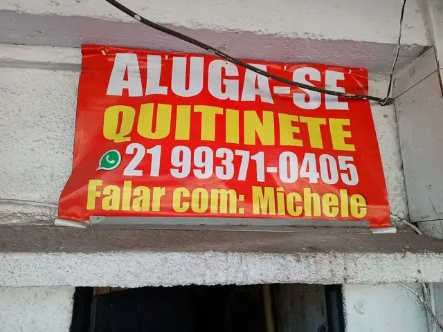 Imagem: Alugo Quitinete e Quartos com Banheiro