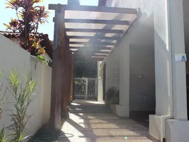 Imagem 8: Shis Qi 13 Conjunto 09 - Locação de Casa Sendo Sobrado 04 Quartos Suites - Mobiliada