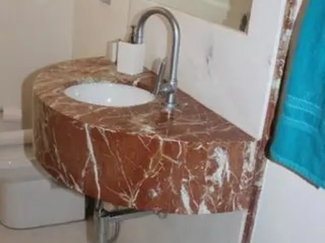 Imagem 4: Shis Qi 13 Conjunto 09 - Locação de Casa Sendo Sobrado 04 Quartos Suites - Mobiliada