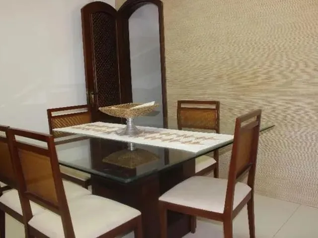 Imagem 5: Shis Qi 13 Conjunto 09 - Locação de Casa Sendo Sobrado 04 Quartos Suites - Mobiliada