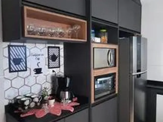 Imagem: A casa em condomínio possui 2 Dormitórios, 2 Suítes, 3