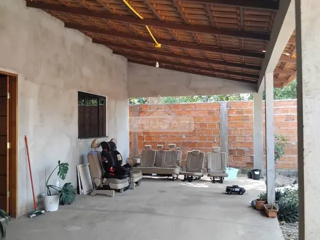 Imagem 2: Casa - 2Q - Lote 750 M² com Porteira Fechada