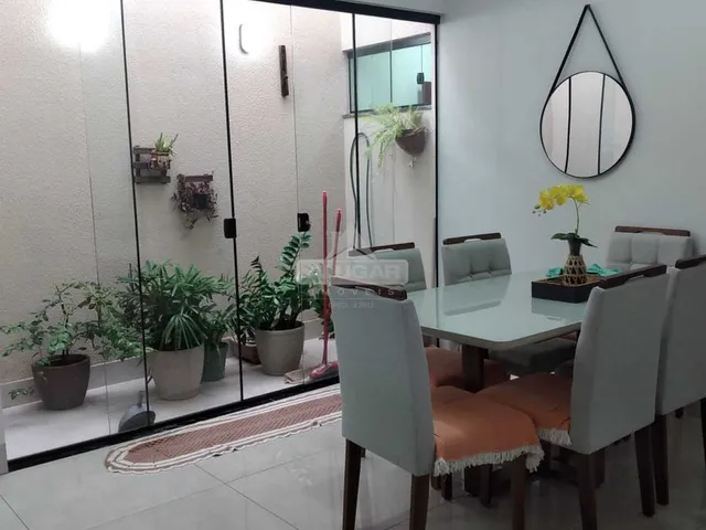 Imagem 2: Sobrado - 3/4 com sala com comercial - Luzimangues