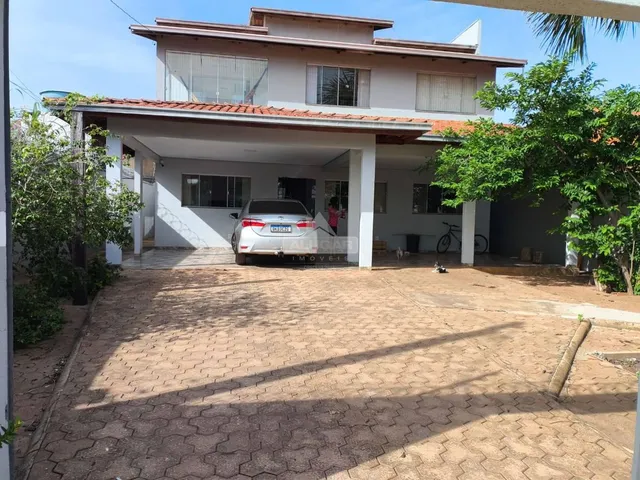 Imagem: Sobrado - 4 suítes e 5 vagas - 504 norte