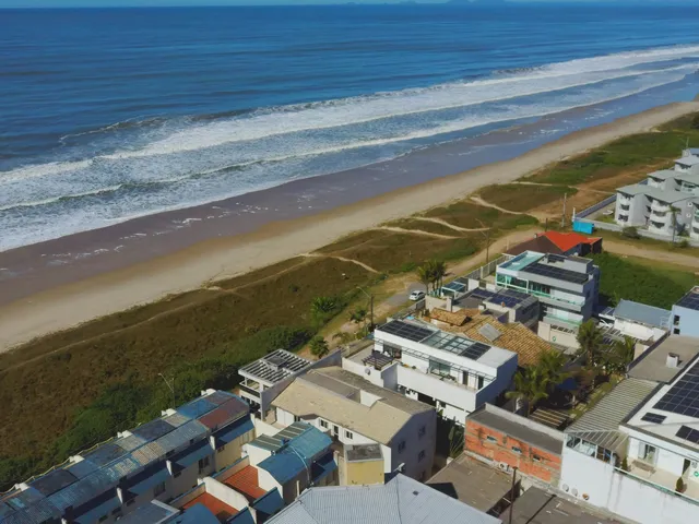 Imagem 11: Imobiliária La Casa vende: Excelente apartamento duplex em Guaratuba, frente para a
