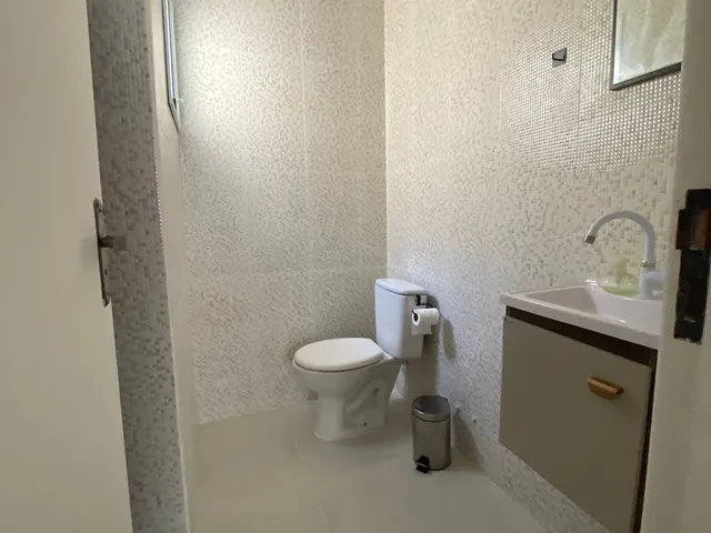 Imagem 5: Imobiliária La Casa vende: Excelente apartamento duplex em Guaratuba, frente para a