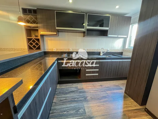 Imagem 5: Imobiliária La Casa vende/aluga: Apartamento triplex mobiliado no Edifício Mont Blanc!