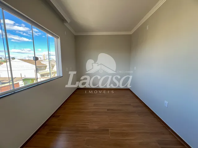 Imagem 16: LaCasa Imóveis vende: Lindo sobrado no Bairro Dos Estados!