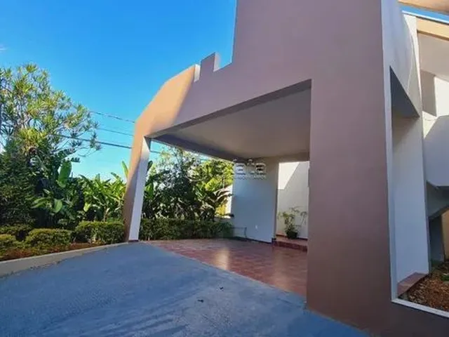Imagem: Belo Sobrado Disponível para Locação