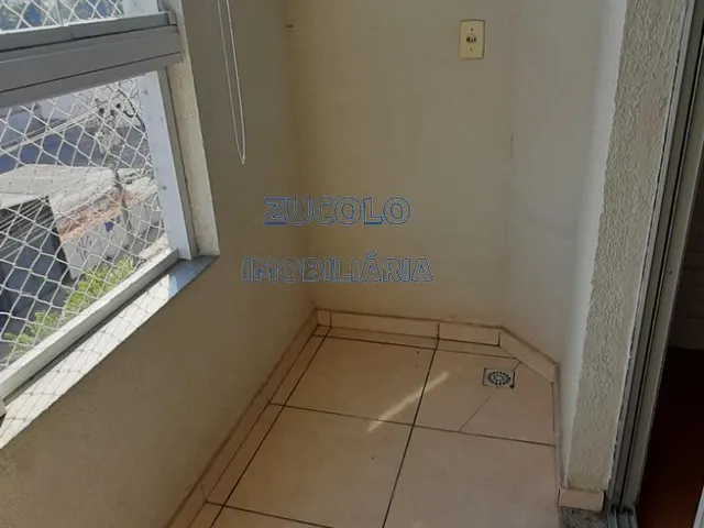 Imagem 3: Lindo Apartamento, Pronto para Morar, com 2 Dormitórios, Sacada e 1 Vaga de Garagem no Bairro Utinga