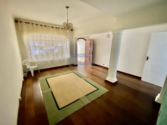 Imagem: Sobrado com 3 dormitórios, 1 closet e 2