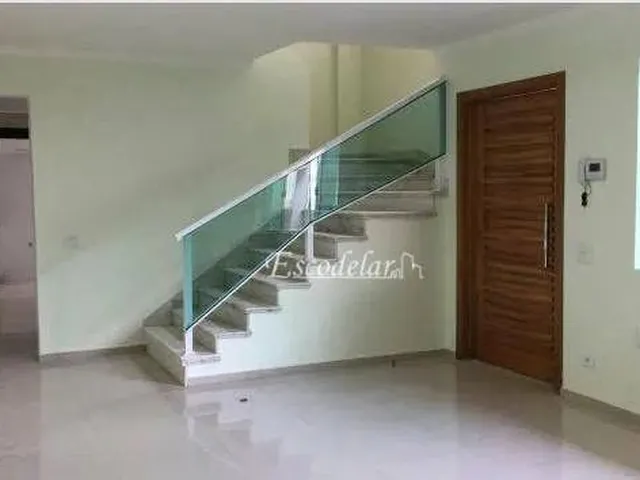 Imagem: Sobrado / 200 M / Residencial / Agua Fria