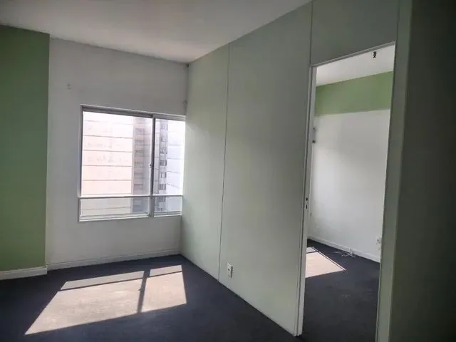 Imagem: Sala/Conjunto para Venda Possui 30 Metros