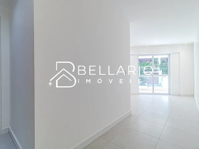 Imagem 15: Apartamento com 3 dormitórios (2 suítes) e varanda à venda - Lagoa - Rio de Janeiro/RJ