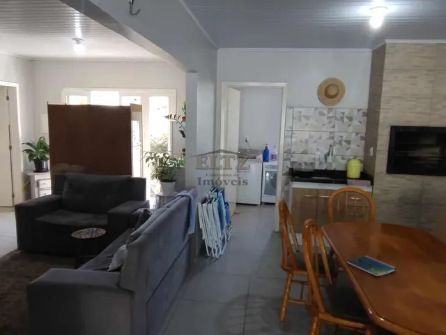 Imagem 3: Casa 4 Dorm. Bairro Floresta