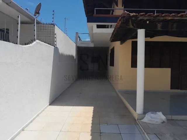 Imagem 13: Casa Duplex - Bessa 600 Metros da orla, Com 220m² 5 Quartos, 3 Suítes, DCE, Dispensa, 4