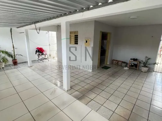 Imagem: Casa a Venda em Mangabeira 3 Quartos