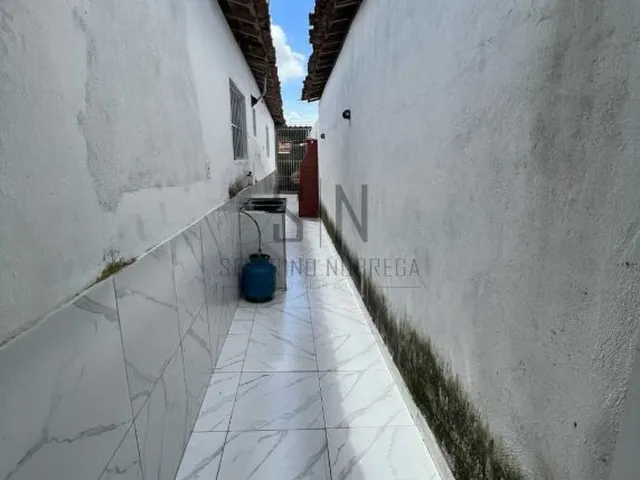 Imagem 4: Casa a Venda em Mangabeira : 3 Quartos, 1 Suíte, sala de estar e jantar com 3 Vagas de