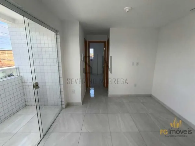 Imagem 10: Apartamento Funcionários IV, com 02 Quartos, 01 Suíte, Varanda, 01 VG, Piscina, Área