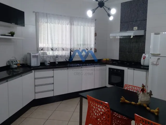 Imagem 5: Linda Casa à Venda. Churrasqueira, Varanda, Área de serviçoe100m²...