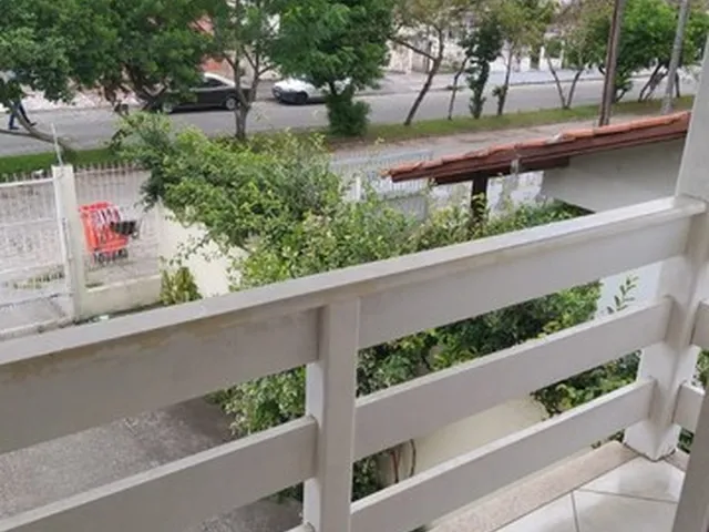 Imagem: Venda de Uma Casa e Mais 6 Kitnets