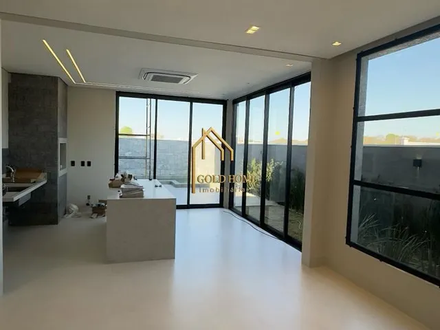Imagem 8: Residência de Luxo com Piscina e 4 Suítes Master no Condomínio