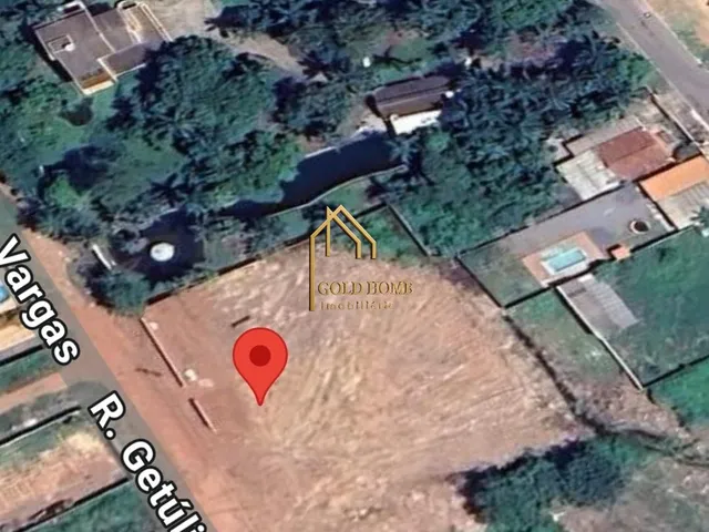 Imagem: Terreno À Venda de 3.100 M² no Centro