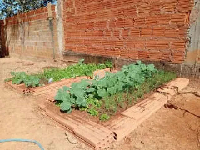 Imagem: Terrenos À Venda com Excelente Localização