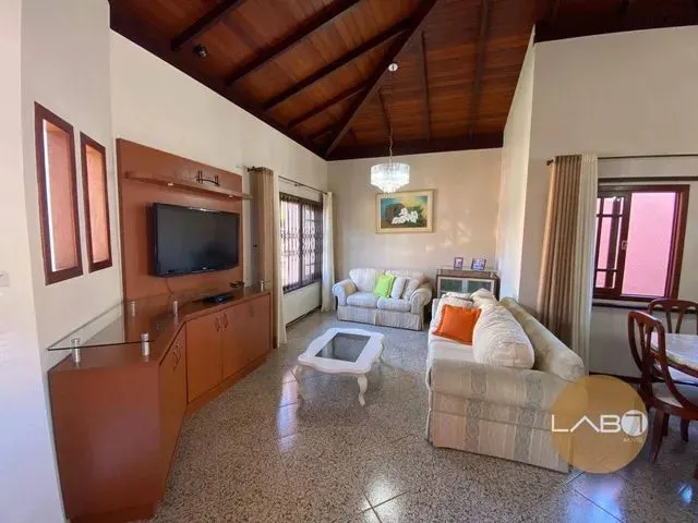 Imagem 5: Casa Sobrado 3 Dormitorios + Escritorio e Dependencia