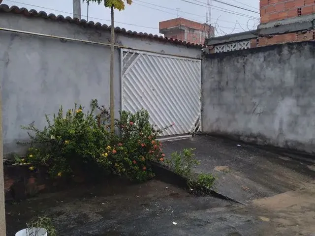 Imagem 5: Aluga-Se Casa com Piscina e Energia Solar