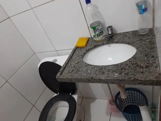 Imagem: Aluga-Se Kitinet