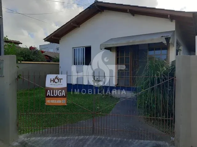 Imagem 1: Casa para Locação, 2 Dormitórios, no Campeche, Florianópolis - Sc