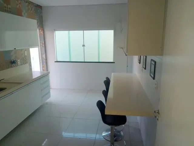 Imagem 2: Alugo Casa Duplex-Morada do Sol-4 Quartos-Armarios Embutidos-Piscina-4 Mil